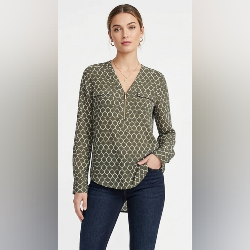 Express 2 Pocket Zip Front Chelsea Popover Top Size SP